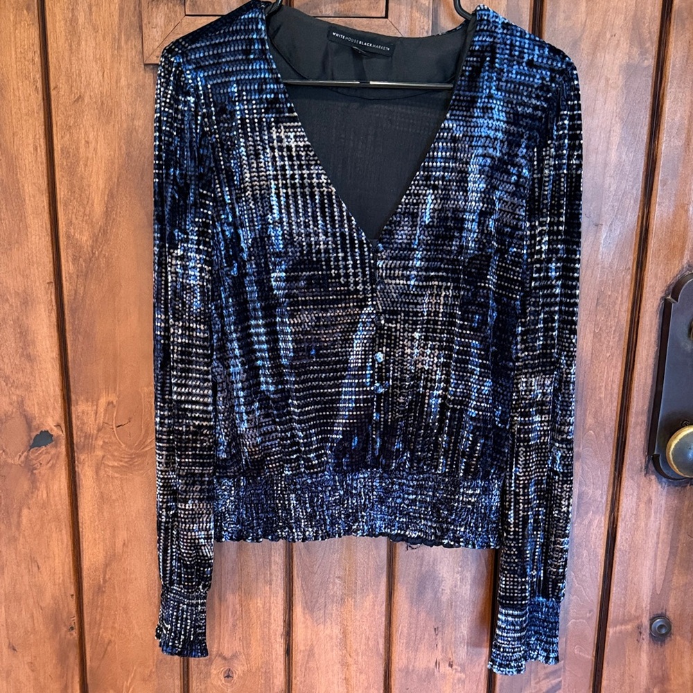 White House Black Market Navy and Black Velvet Vneck Button Blouse